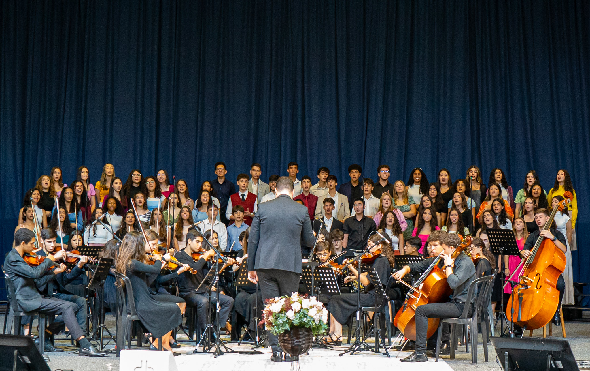 Orquestra e coral IAESC